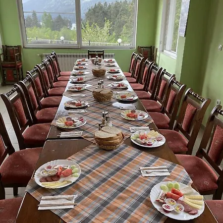 Family Panorama Hotel Sarnitsa