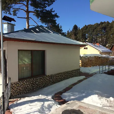 Hotel Family Panorama