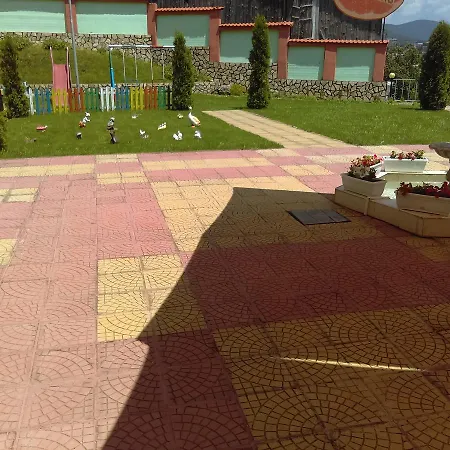 Hotel Family Panorama