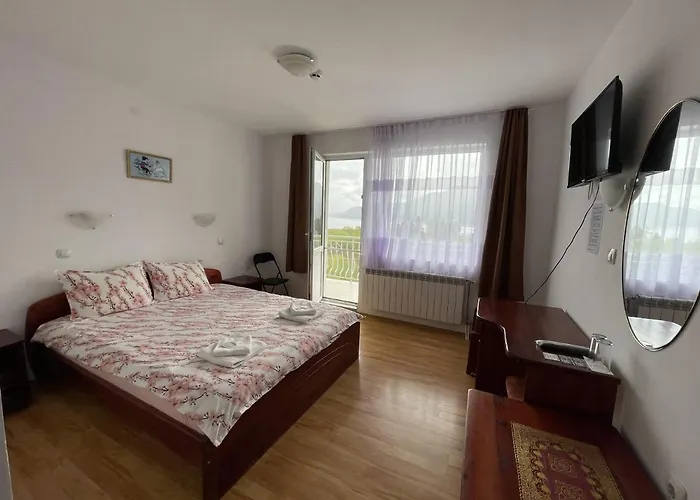 Family Panorama Szálloda *